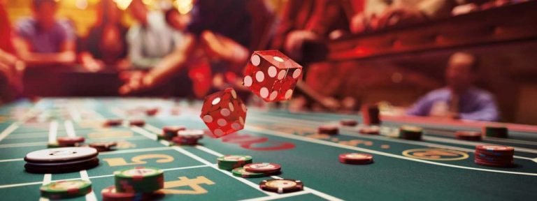 jlievo ကာစီနို Live Dealer ကစားနေသောမြင်ကွင်း